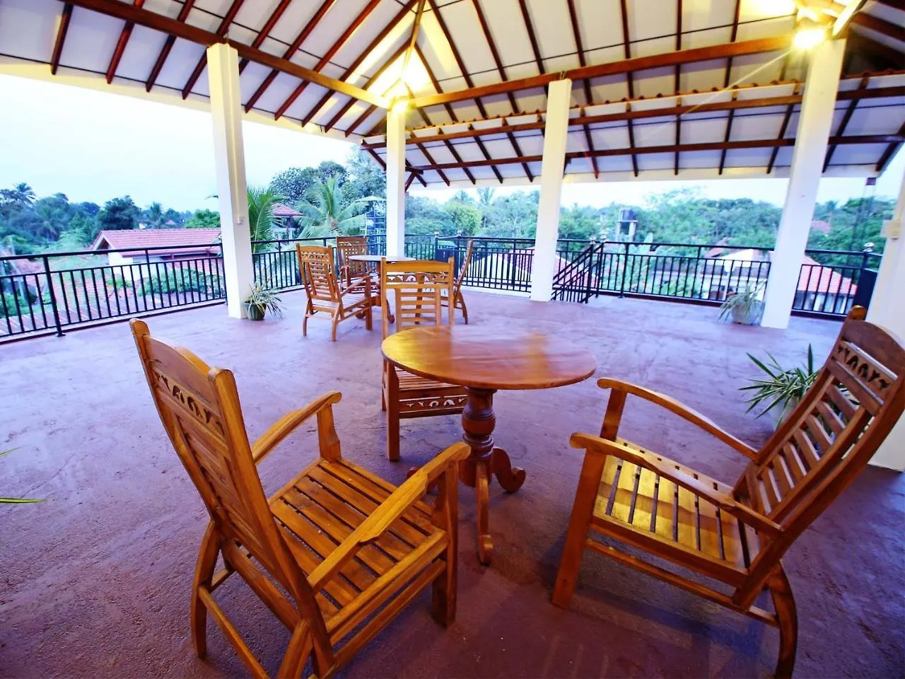 Happy Cabanas Guest House Negombo