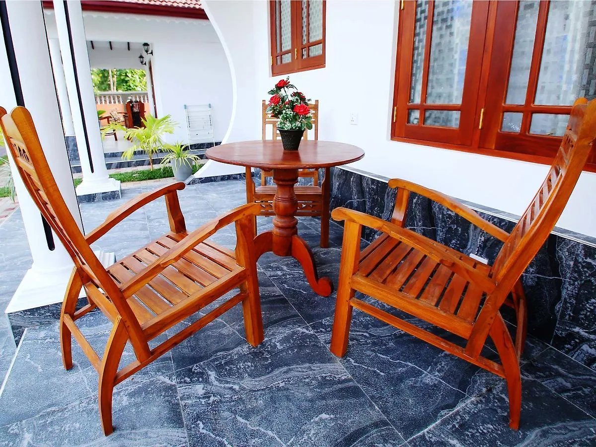 Happy Cabanas Guest House Negombo